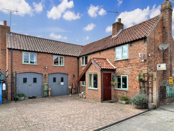 Bramley Cottage, Church Lane, Besthorpe, Newark