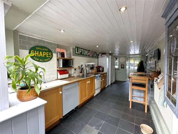 Bramley Cottage, Church Lane, Besthorpe, Newark