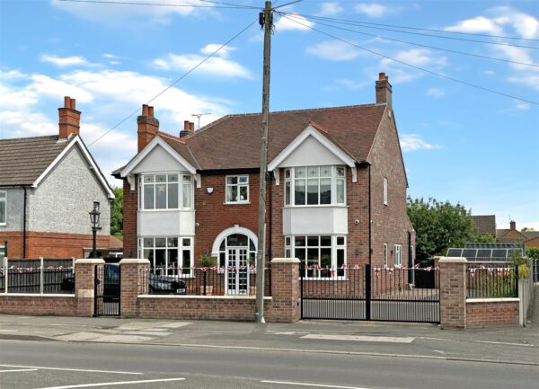 London Road, Balderton, Newark