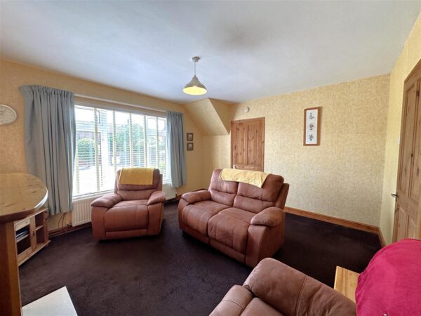 Masefield Crescent, Balderton, Newark