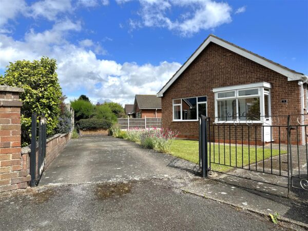 Pinfold Close, Collingham, Newark