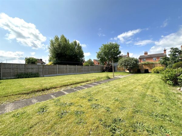 Masefield Crescent, Balderton, Newark