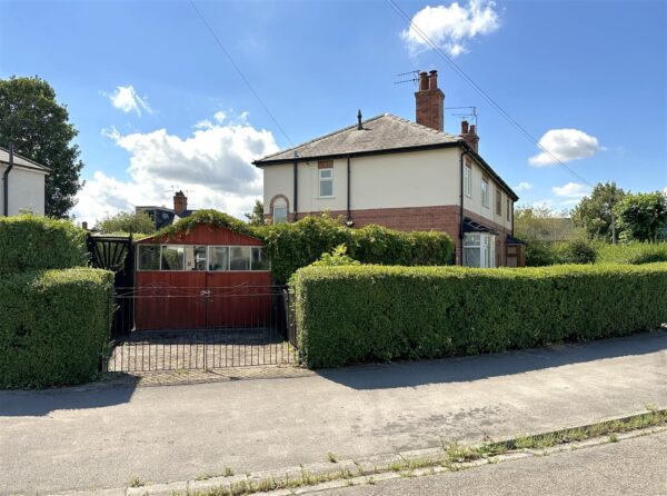 Belvoir Crescent, Newark