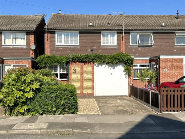 St. Augustines Close, Newark