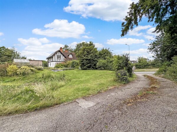 The Cottage, Beacon Hill Road, Newark