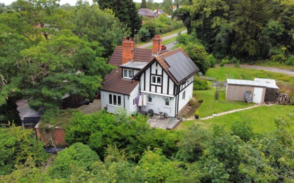 The Cottage, Beacon Hill Road, Newark