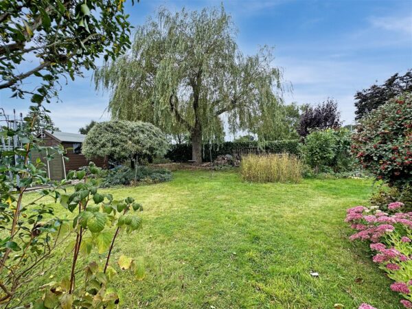 Ferry Lane Cottage, Main Street, North Muskham, Newark