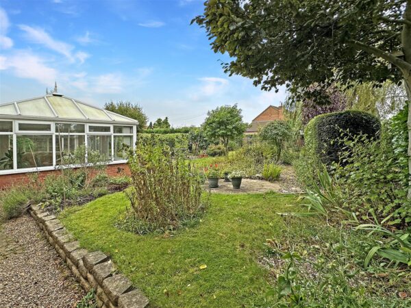 Ferry Lane Cottage, Main Street, North Muskham, Newark