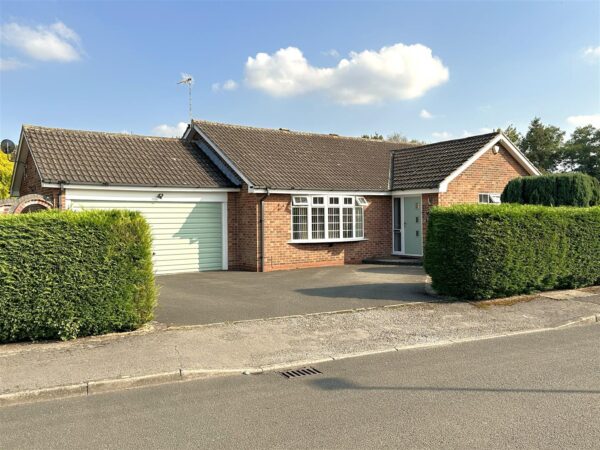 Branston Close, Winthorpe, Newark