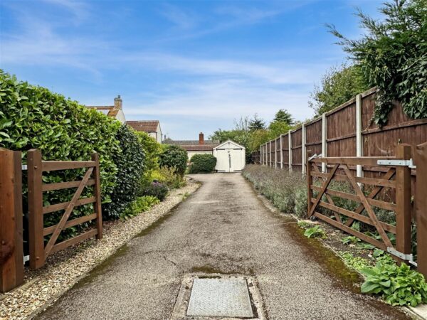 Ferry Lane Cottage, Main Street, North Muskham, Newark