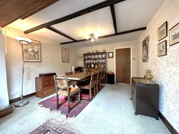 Woodhill Farmhouse, Woodhill Road, Collingham, Newark