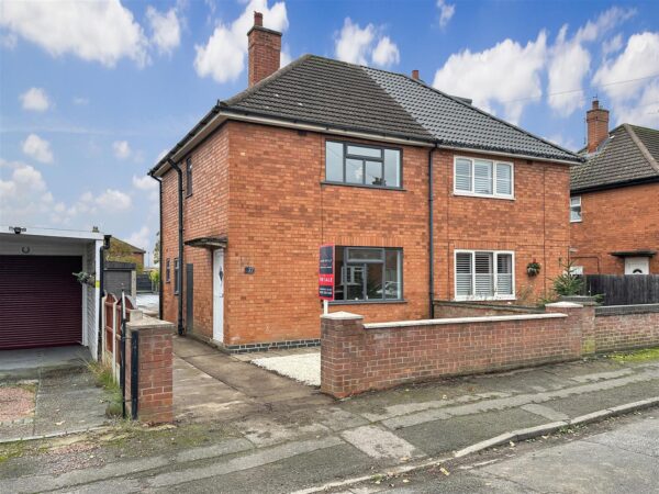 Linton Close, Farndon, Newark