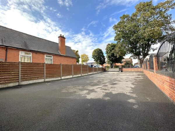 Farndon Road, Newark