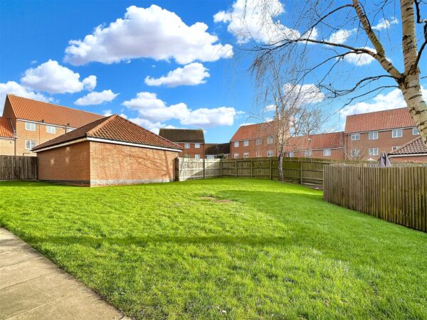 Youngs Avenue, Fernwood, Newark