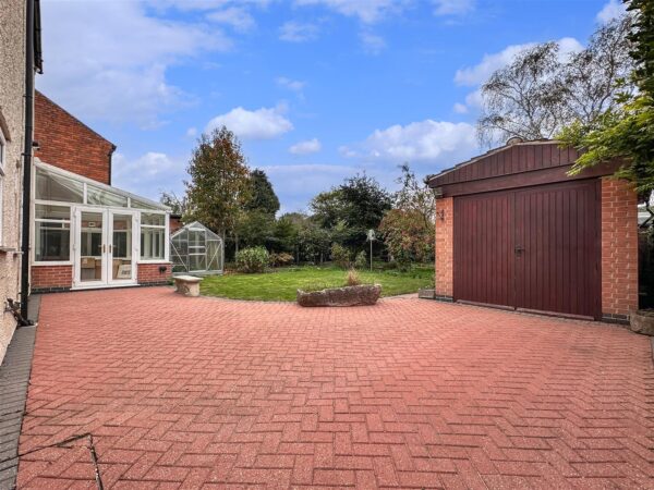 Lime Grove, Newark