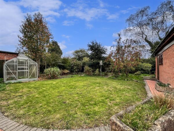 Lime Grove, Newark