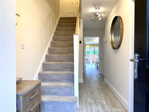 Avro Road, Fernwood, Newark