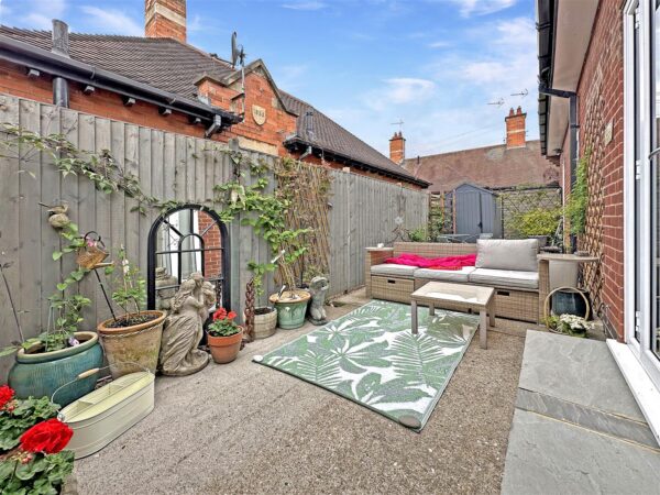 Cottage Homes, London Road, Newark