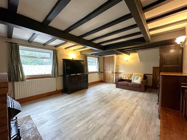 Glen Cottage, Low Street, Collingham, Newark