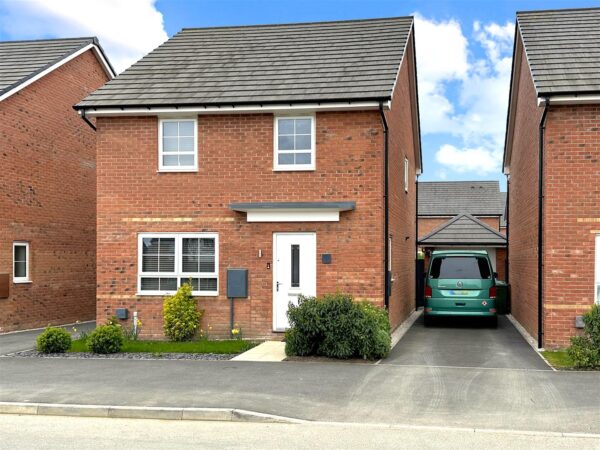 Phoenix Lane, Fernwood, Newark
