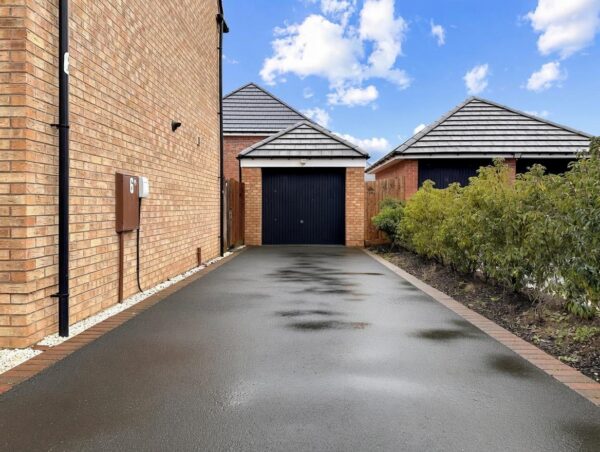 Blenheim Avenue, Fernwood, Newark