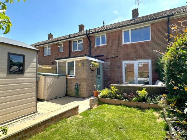 Windsor Close, Collingham, Newark