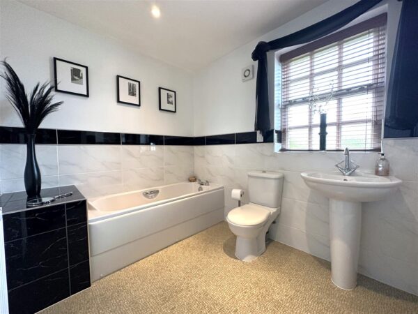 Old Orchard, Farndon Road, Newark