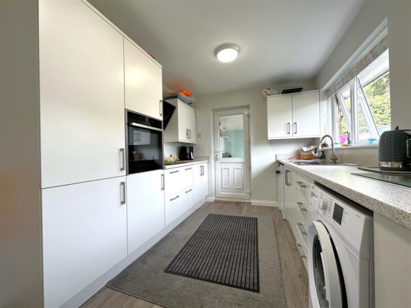 Shelley Close, Balderton, Newark