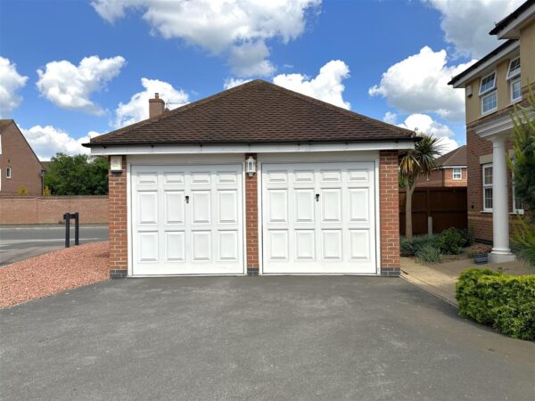 Gilbert Way, Fernwood, Newark