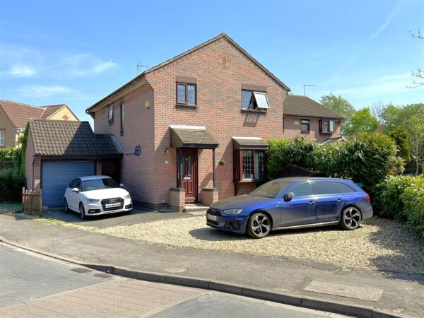 Lacey Green, Balderton, Newark