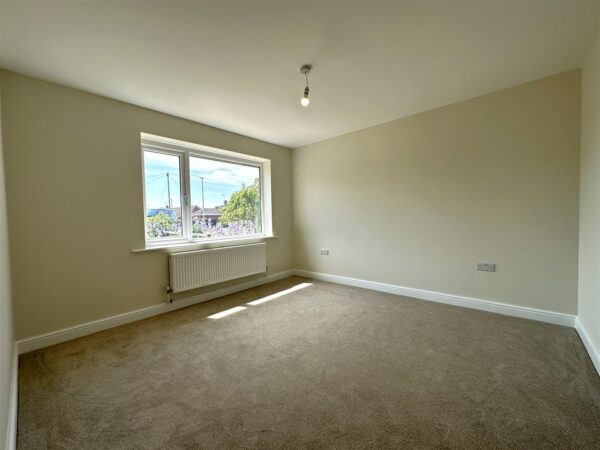St. Catherines Close, Newark