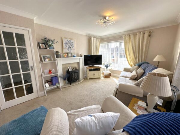Shelley Close, Balderton, Newark