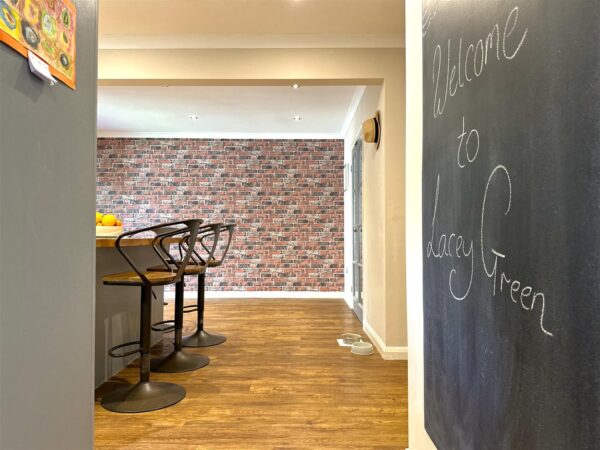 Lacey Green, Balderton, Newark