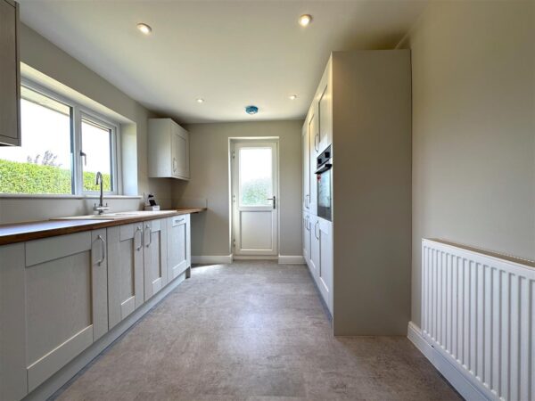 St. Catherines Close, Newark