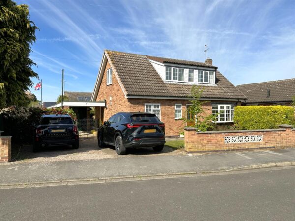 Peterborough Road, Collingham, Newark