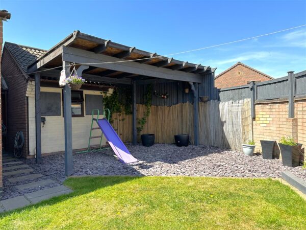 Lacey Green, Balderton, Newark