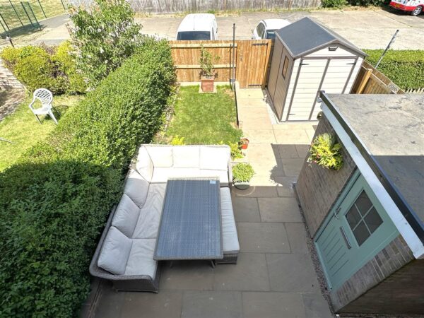 Windsor Close, Collingham, Newark