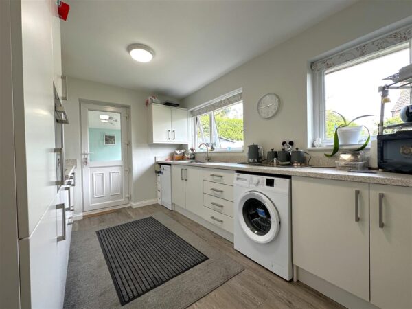 Shelley Close, Balderton, Newark