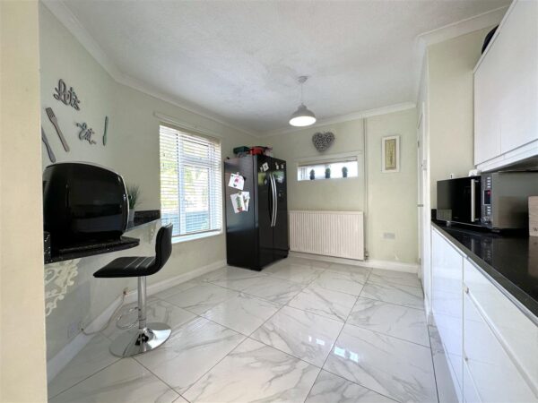 London Road, Balderton, Newark
