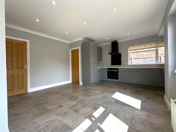 Harewood Avenue, Newark