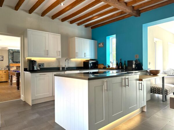 Halfway Farm Cottage, Newark Road, Swinderby, Lincoln