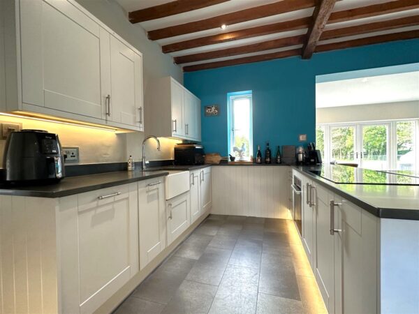 Halfway Farm Cottage, Newark Road, Swinderby, Lincoln