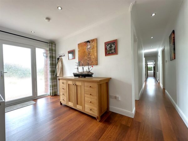 Natures Haven, Manor Road, Swinderby, Lincoln