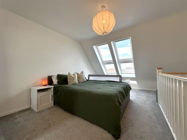 Bluebell Drive, Middlebeck, Newark
