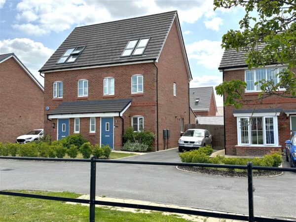 Bluebell Drive, Middlebeck, Newark