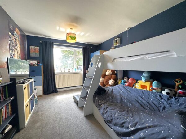 Oak Avenue, Farndon, Newark
