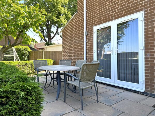 Oak Avenue, Farndon, Newark
