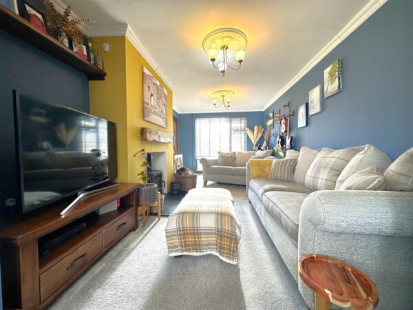 Oak Avenue, Farndon, Newark