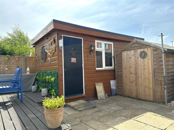 Hawton Lane, New Balderton, Newark