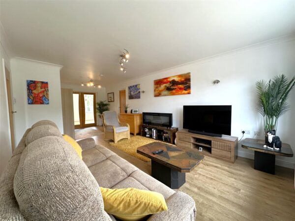 Natures Haven, Manor Road, Swinderby, Lincoln